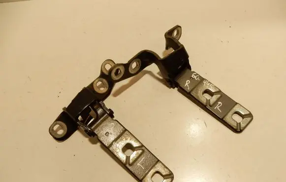 BMW X5 E70 Tailgate/trunk/boot hinge 60445