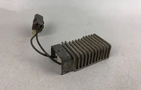 Subaru Outback Day light relay 
