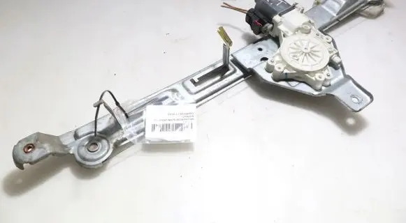 Jeep Compass Rear window lifting mechanism without motor