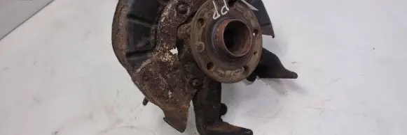 Volkswagen Golf V Front wheel hub spindle knuckle