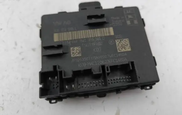 Audi A3 8Y Door control unit/module 5Q0959595L 8W1959595D