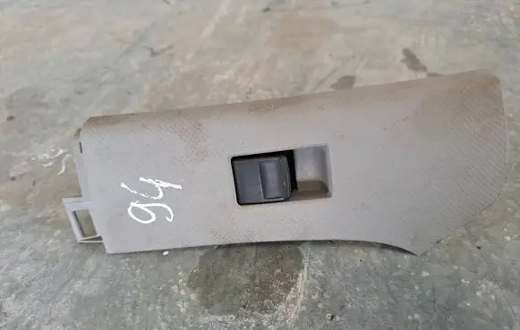 Toyota Yaris Electric window control switch 743210D090