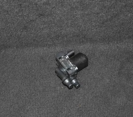BMW 1 F20 F21 Other engine bay part 8514557