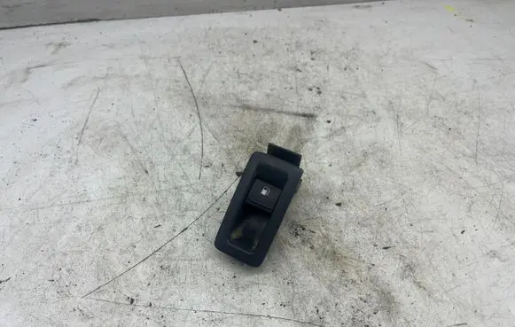 Volkswagen Golf Plus Fuel tank opening switch 5M0959551A