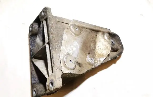 BMW 5 E60 E61 Engine mounting bracket 24168110 2211676111204