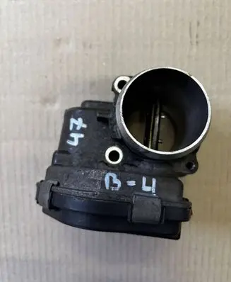 Citroen C4 I Throttle valve 9682798180 28107954
