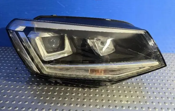 Volkswagen Caddy Headlight/headlamp 2K1941032B