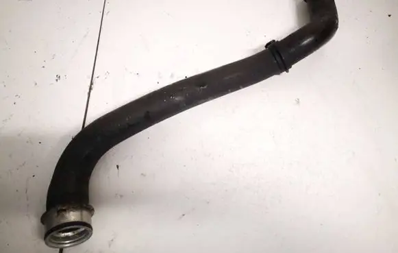 Mercedes-Benz CLS C219 Engine coolant pipe/hose A2115015382