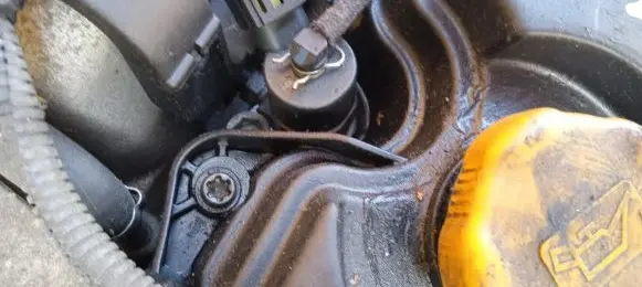 Opel Zafira B Fuel injector 0445110165