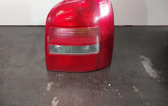 Audi A4 S4 B5 8D Rear/tail lights 8D9945096C