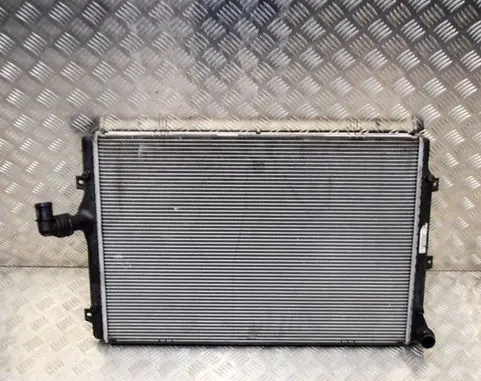 Coolant radiator
