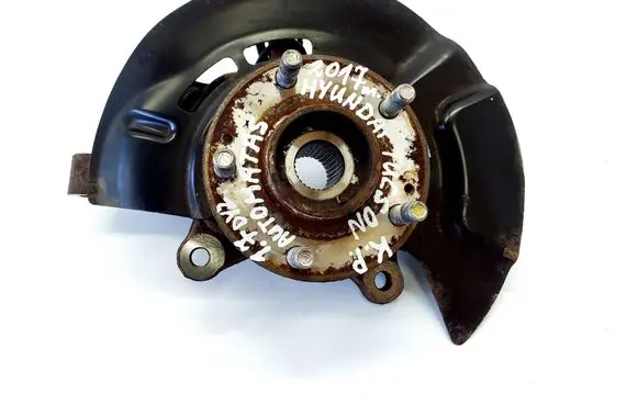 Hyundai Tucson TL Front wheel hub D7000