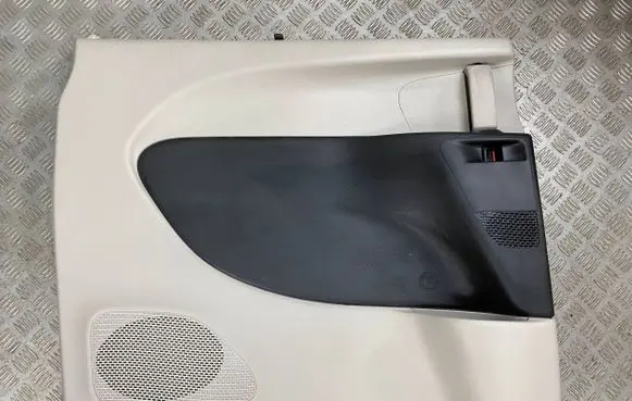 Chrysler Pacifica Sliding door card 5RP652D2AH