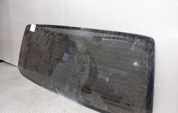 Volkswagen Transporter - Caravelle T5 Rear windscreen/windshield window 
