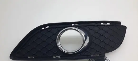 Mercedes-Benz B W246 W242 Front bumper lower grill A2468851322