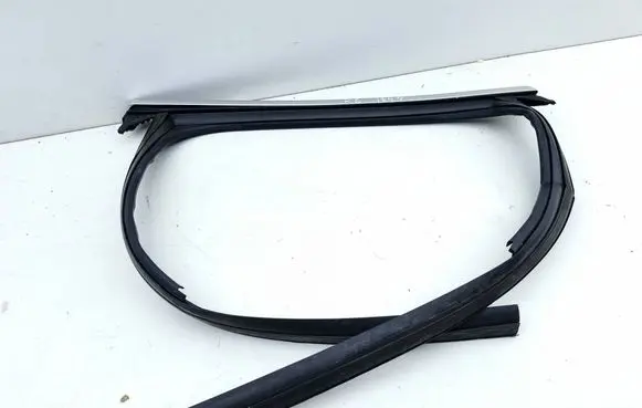 Audi Q3 F3 Rear door glass trim molding 83A839431