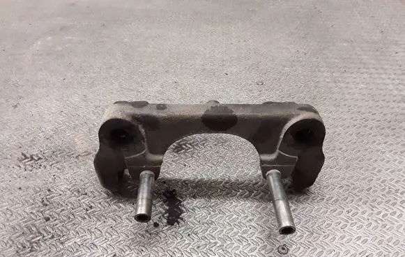 BMW 5 E60 E61 Front Brake Caliper Pad/Carrier 