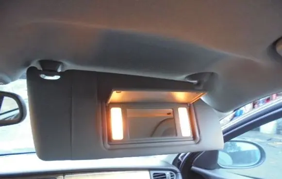 Jaguar X-Type Sun visor