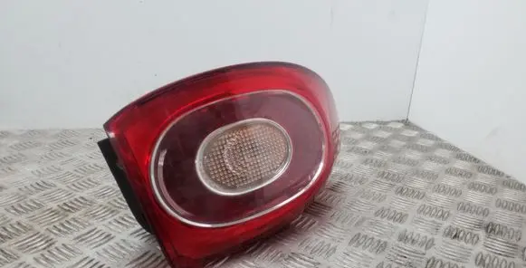 Volkswagen Tiguan Rear/tail lights 5N0945257C