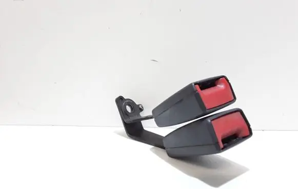 Audi A8 S8 D3 4E Middle seatbelt buckle (rear) 4E0857739A