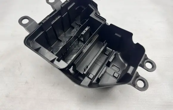 Mercedes-Benz GL X166 Fuse box set A1665400024