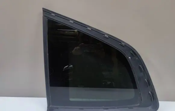 BMW X3 G01 Rear side window 43R-011795