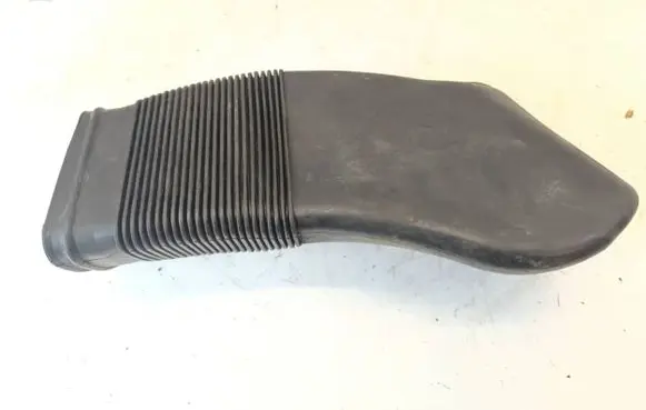 Audi A6 S6 C5 4B Air intake duct part 8D0129617E