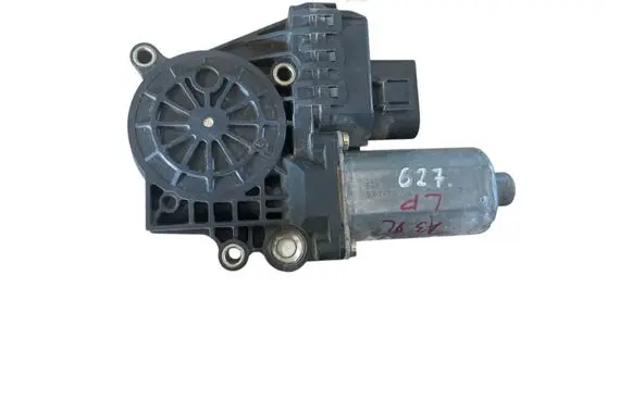 Audi A6 S6 C5 4B Front door window regulator motor 0130821787