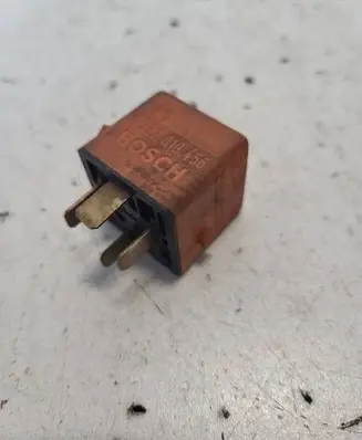 BMW 5 E60 E61 Other relay 0332019456