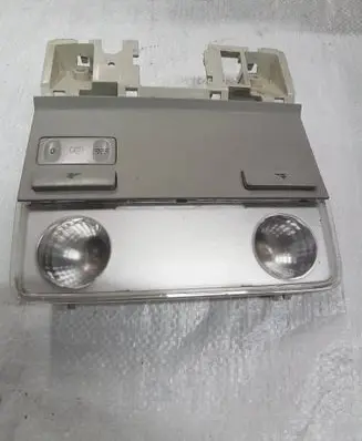 Volkswagen Jetta V Front seat light 1K0947105