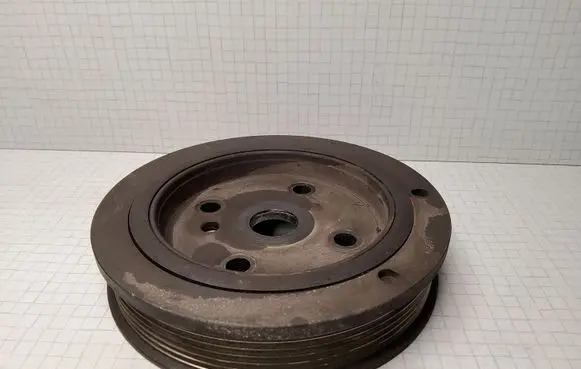Volvo S60 Crankshaft gear 8692285