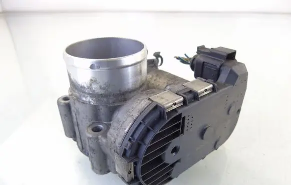 Ford C-MAX II Throttle valve 7S7G9F991CA