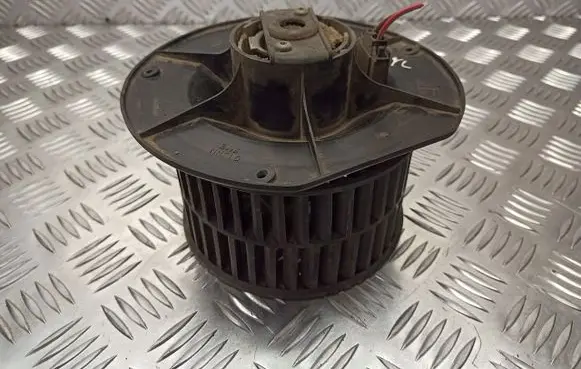 Ford Galaxy Front door blower motor 7M0-819-021