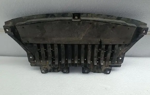 Mercedes-Benz E W238 Front bumper skid plate/under tray A2135204200