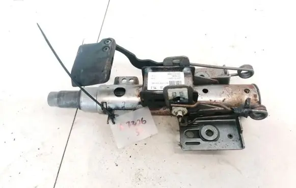 Audi A3 S3 8L Steering wheel axle 8L1419501AK