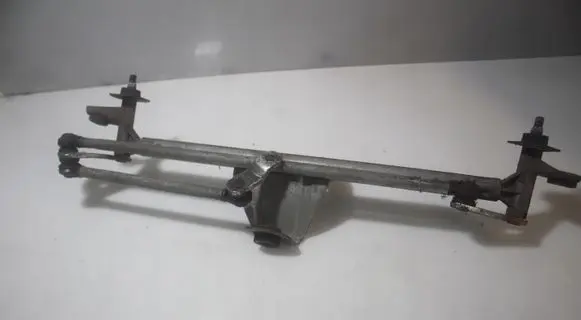 Opel Tigra B Front wiper linkage 