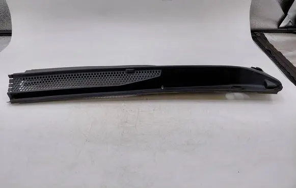 Citroen C4 I Picasso Wiper trim 9687792077