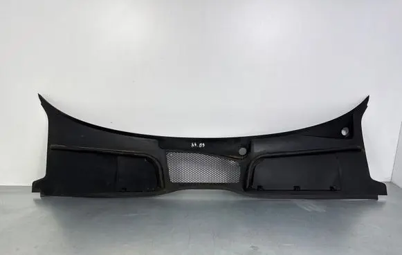 Audi A4 S4 B9 Wiper trim 8W1819403
