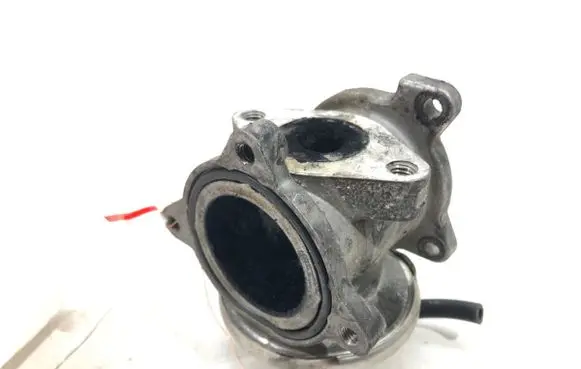 Volkswagen Polo IV 9N3 EGR valve 045129637A