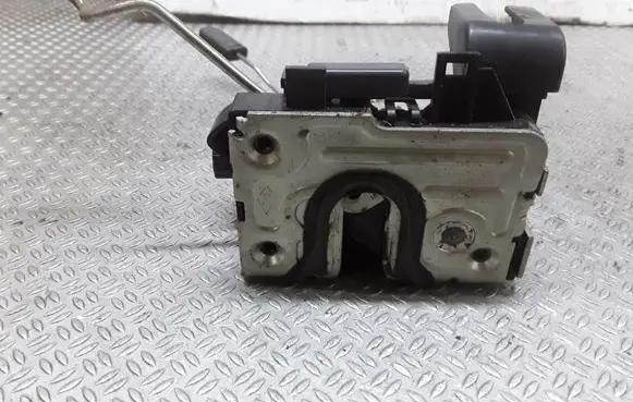Front door lock