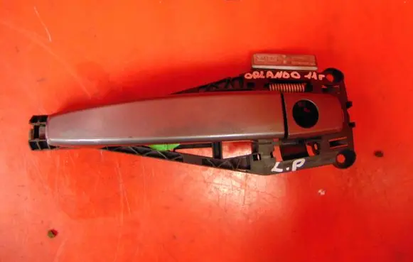 Chevrolet Orlando Front door exterior handle