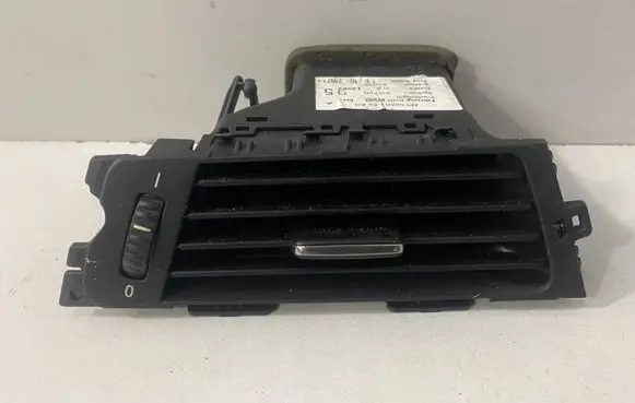 BMW 3 E92 E93 Dashboard air vent grill cover trim 9151169