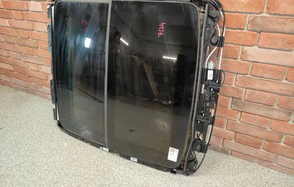 BMW X4 G02 Sunroof glass 7487251 9466770
