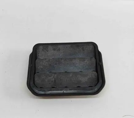 Ford Kuga III Quarter panel pressure vent L1TBA280B62AC