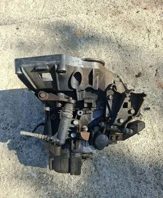 Peugeot Bipper Manual 5 speed gearbox 20CP16