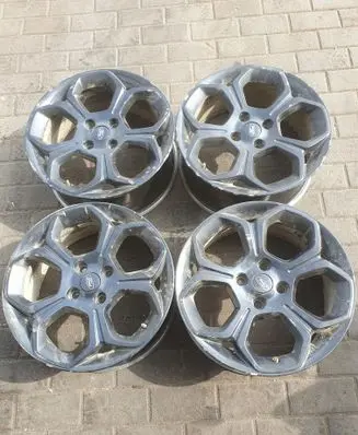 Ford Ecosport R17 alloy rim 