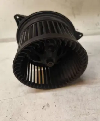 Ford Focus Heater fan/blower XS4H18456AD