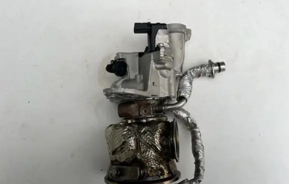 Audi A4 S4 B5 8D Supercharger 0P2145654 0P2145654C