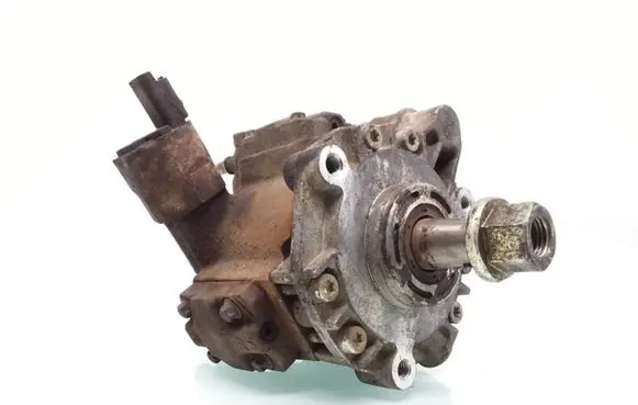 Ford Fiesta Fuel injection high pressure pump F319