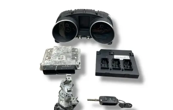 Volkswagen Golf VI Engine ECU kit and lock set 03F906070BJ 1K0937085D 5K0920960M